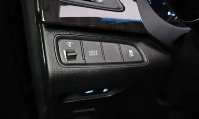 Hyundai Grandeur 2017, 174120 км, за 6700000 KRW - фото 17