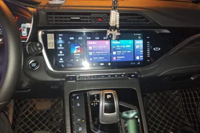 Geely Auto Emgrand X7 Sport 2020, 49800 км, за 49939.3 CNY - фото 14