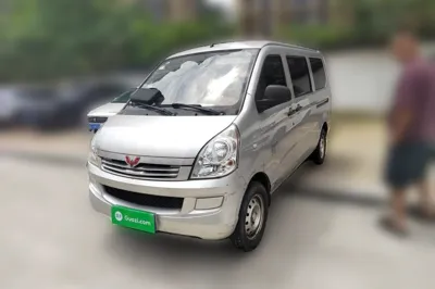 Wuling Rongguang S · 2021 год
