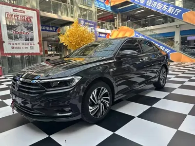 Volkswagen Sagitar · 2022 год
