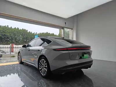 Nio ET5 2023, 60000 км, за 119800 CNY - фото 6