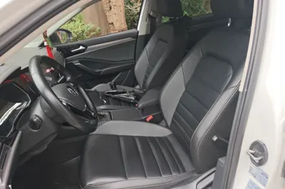 Volkswagen Sagitar 2019, 58200 км, за 76137.26 CNY - фото 14