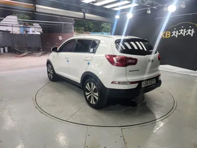 Kia Sportage 2012, 168913 км, за 4500000 KRW - фото 4