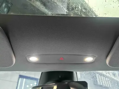 Tesla Model 3 2025, 21300 км, за 211800 CNY - фото 8