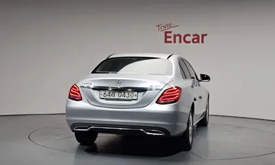 Mercedes-Benz C-Class 2016, 132198 км, за 12000000 KRW