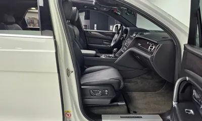 Bentley Bentayga 2019, 36198 км, за 115000000 KRW - фото 11