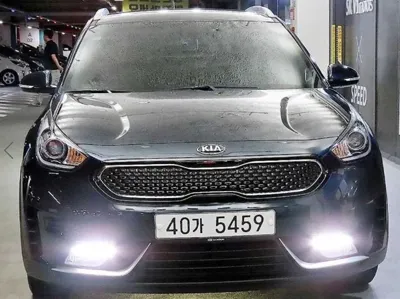 Kia Niro · 2017 год
