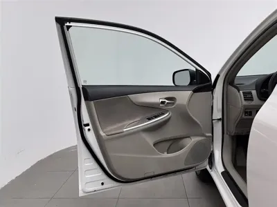 Toyota Corolla 2013, 55500 км, за 17900 CNY - фото 8