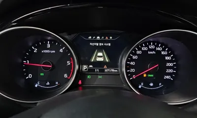 Kia Canival 2015, 127178 км, за 12500000 KRW - фото 8