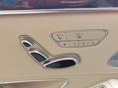Mercedes-Benz S-Class 2018, 80000 км, за 318800 CNY - фото 44