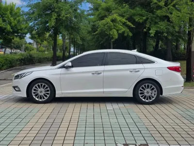 Hyundai Sonata 2017, 155705 км, за 8400000 KRW