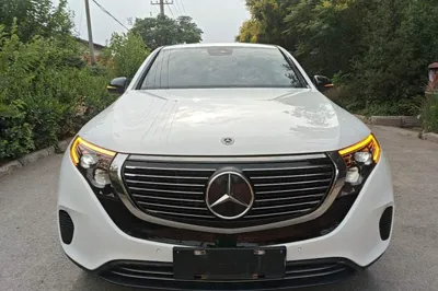 Mercedes-Benz EQC 2021, 69600 км, за 137393.76 CNY