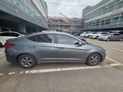 Hyundai Avante 2016, 186800 км, за 4500000 KRW - фото 5