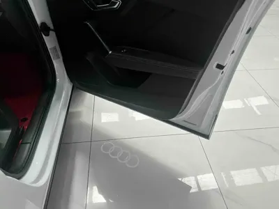 Audi Q2L 2022, 38200 км, за 112800 CNY - фото 12