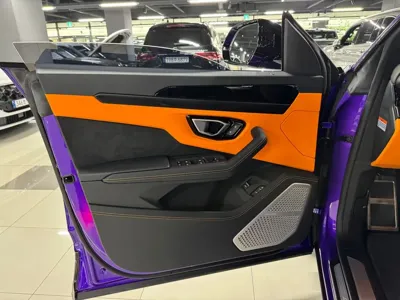 Lamborghini Urus 2024, 6400 км, за 365000000 KRW - фото 6