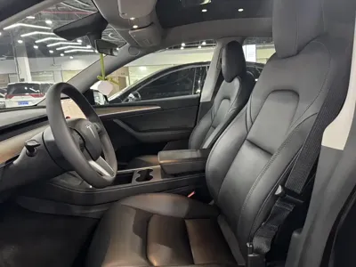 Tesla Model Y 2021, 52000 км, за 79800 CNY - фото 7
