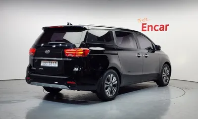 Kia Canival 2019, 88025 км, за 12700000 KRW