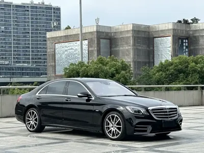 Mercedes-Benz S-Class 2020, 131000 км, за 390000 CNY