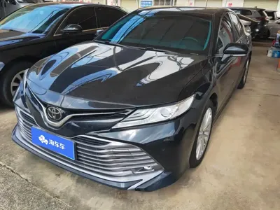 Toyota Camry 2020, 79300 км, за 109800 CNY - фото 1