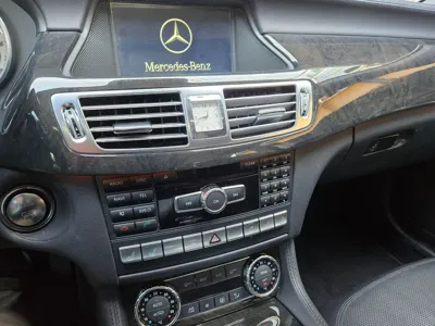 Mercedes-Benz CLS-Class 2012, 131597 км, за 9000000 KRW - фото 18