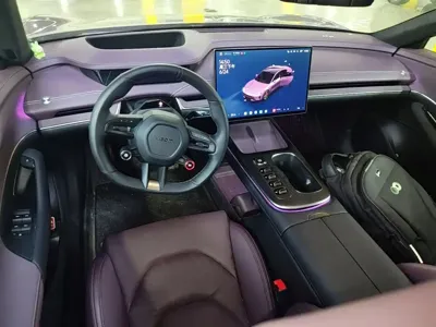 Xiaomi SU7 2025, 22400 км, за 221400 CNY - фото 10