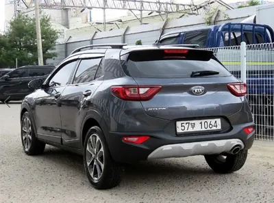 Kia Stonic 2018, 98446 км, за 8690000 KRW