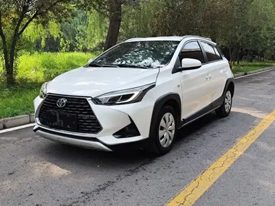 Toyota Yaris L · 2023 год