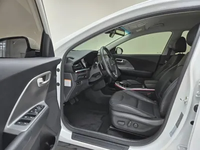 Kia Niro 2023, 33162 км, за 15370000 KRW - фото 9