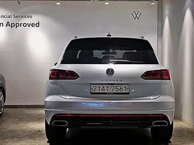 Volkswagen Touareg 2023, 21766 км, за 72000000 KRW