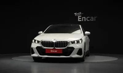 BMW 5-Series 2025, 29121 км, за 60400000 KRW