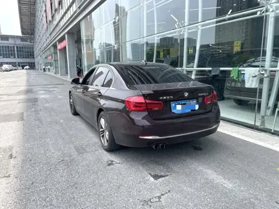 BMW 3 Series 2017, 51000 км, за 74000 CNY - фото 5