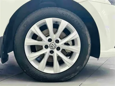 Volkswagen Lavida 2016, 136400 км, за 34800 CNY - фото 10