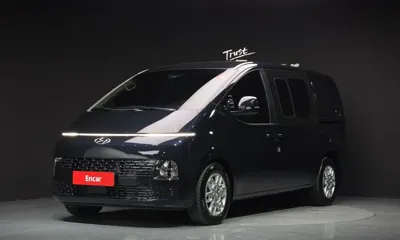 Hyundai Staria · 2023 год