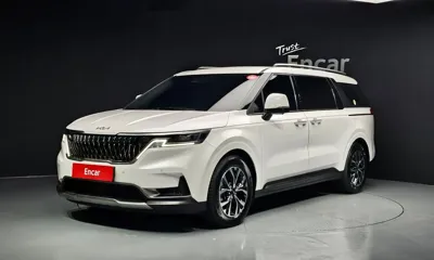 Kia Canival · 2023 год