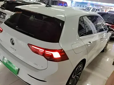 Volkswagen Golf 2021, 42600 км, за 77800 CNY - фото 7
