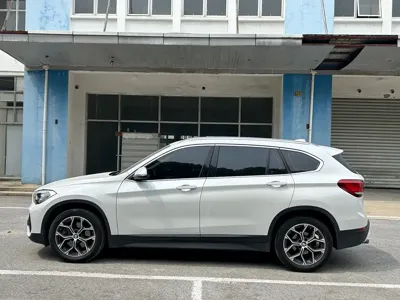 BMW X1 2021, 90000 км, за 99800 CNY