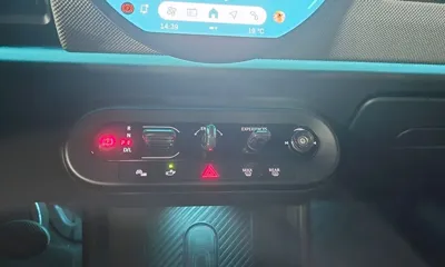 MINI Cooper 2025, 6575 км, за 33000000 KRW - фото 9