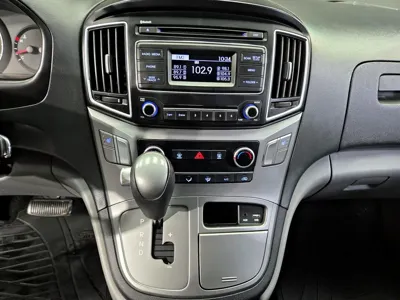 Hyundai Starex 2017, 316971 км, за 5400000 KRW - фото 16