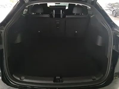 Tesla Model Y 2023, 38100 км, за 176000 CNY