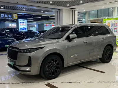 Li Auto Li ONE · 2020 год