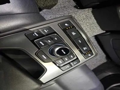 Hyundai Genesis 2015, 117840 км, за 9000000 KRW - фото 17