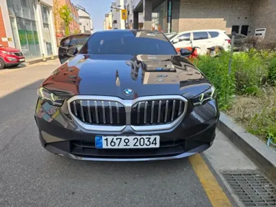 BMW 5-Series · 2026 год