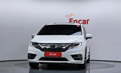 Honda Odyssey 2018, 97803 км, за 21500000 KRW