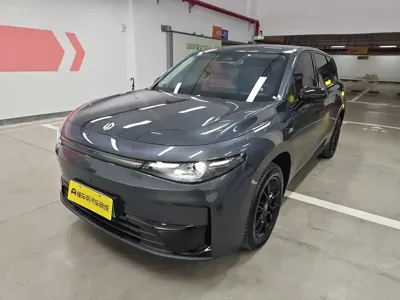 Leapmotor Leapmotor C10 · 2024 год