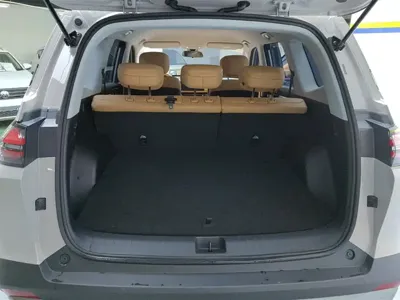 Wuling 星光560新能源 2026, 700 км, за 79500 CNY