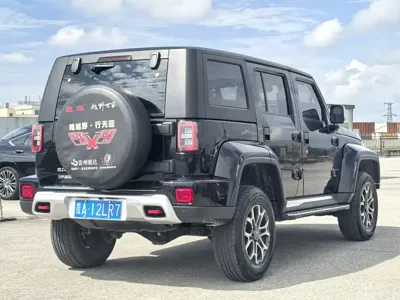 Beijing Off-Road BJ40 2021, 30000 км, за 79800 CNY