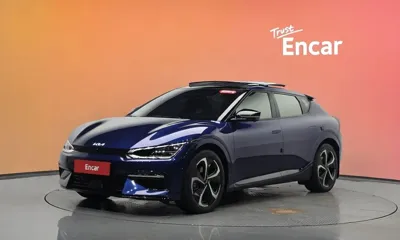 Kia EV6 · 2023 год