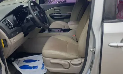 Kia Canival 2016, 185000 км, за 6300000 KRW - фото 8