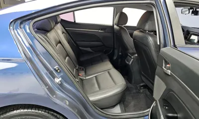 Hyundai Avante 2017, 96609 км, за 9000000 KRW - фото 11