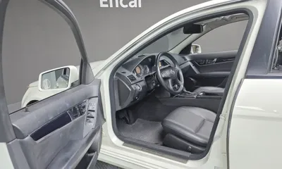 Mercedes-Benz C-Class 2011, 76253 км, за 5400000 KRW - фото 12